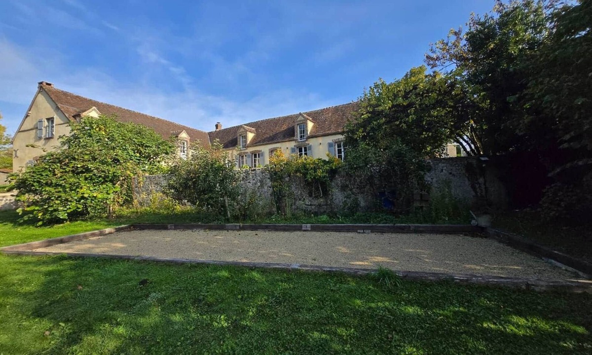 Maillebois House | Charming renovation, nature, pond, authenticity