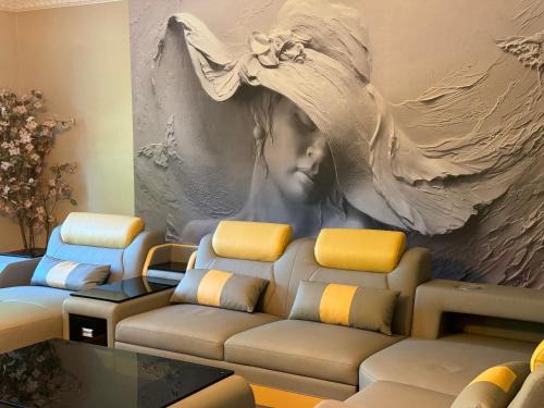 Bushkill House | Charming, Restful Getaway