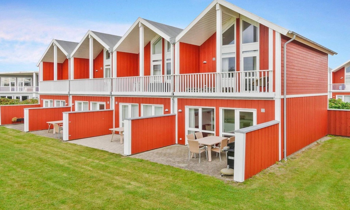Lokken House | Charming Retreat near Beach