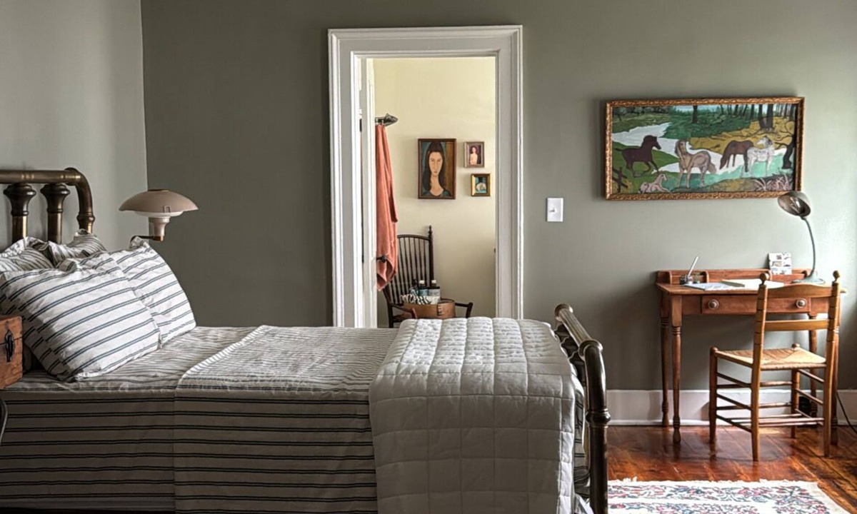 Albion Apartment | Charming Retreat with Vintage Vibes - Steps to the Erie Canal