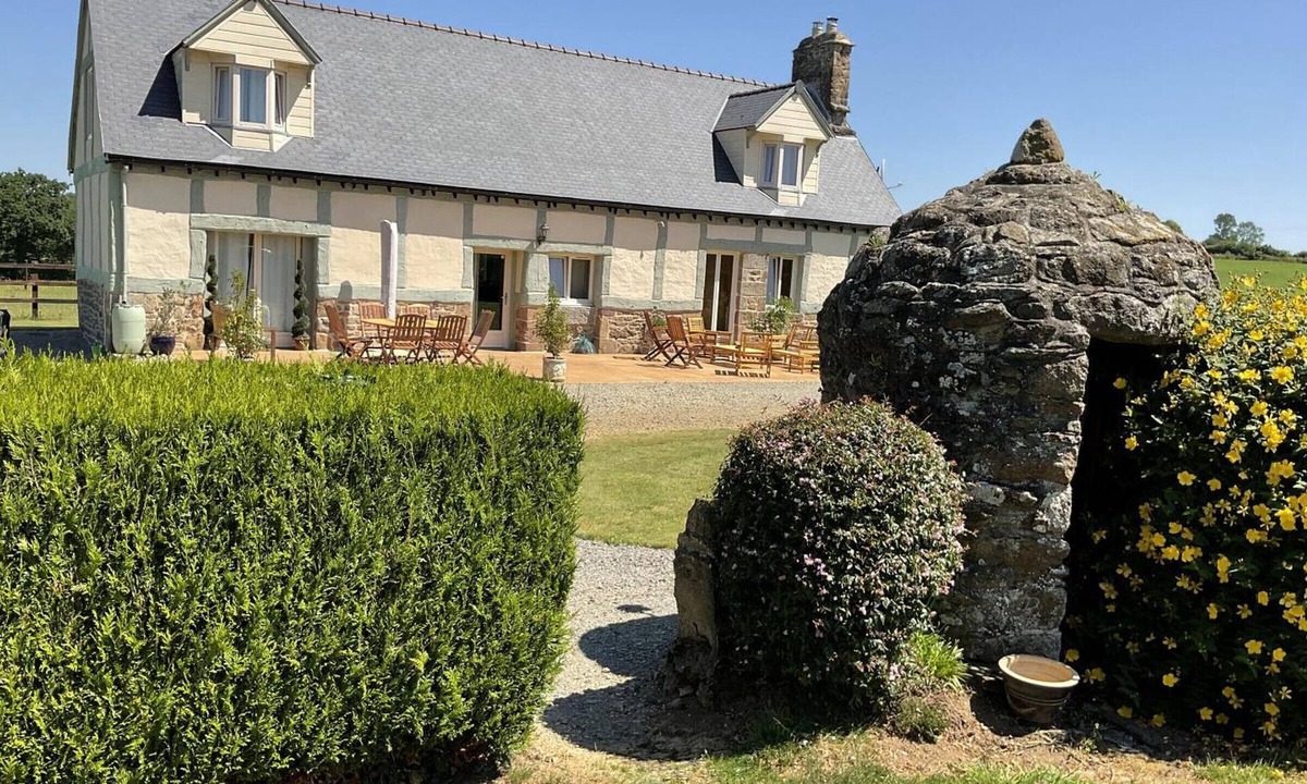 La Trinite Cottage | Charming rural home for a nature escape