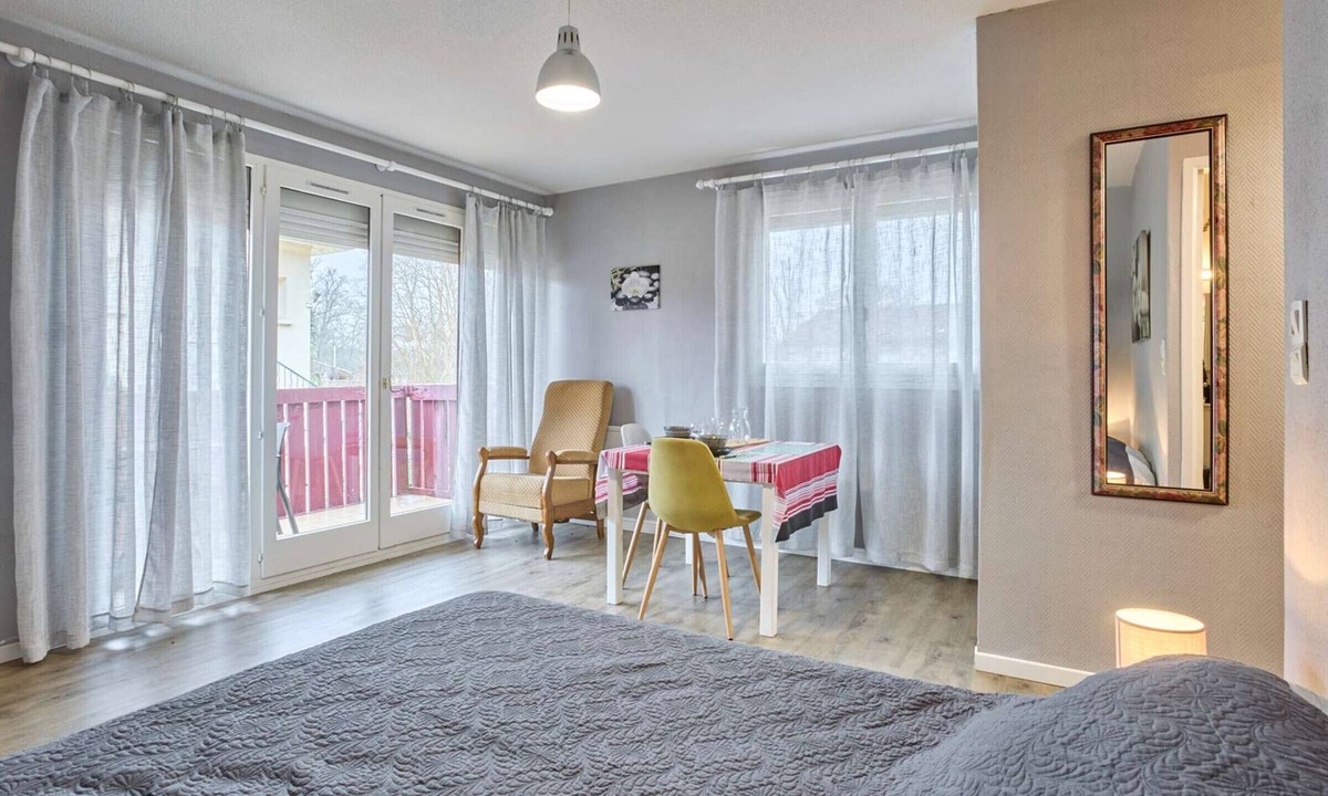 Barbotan-les-Thermes Apartment | Charming Studio Near Thermal Baths