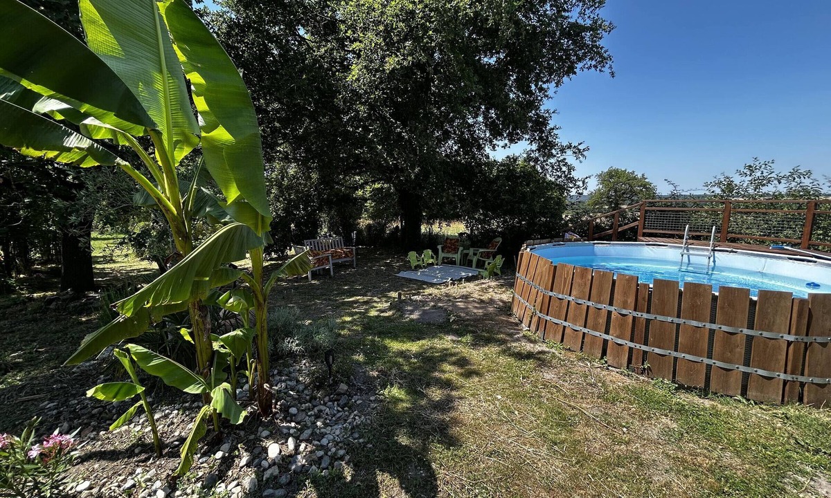 Tournon-Saint-Pierre House | Charming Stone House in the Countryside