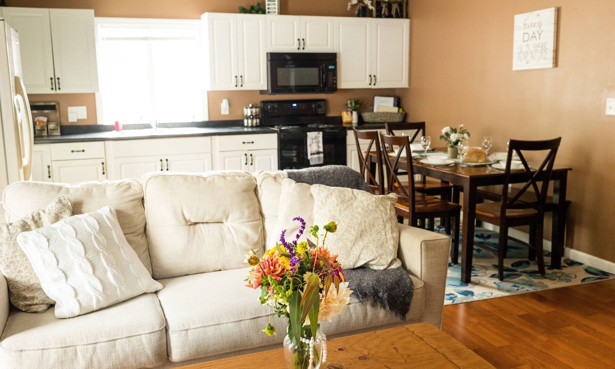 Brownstown Apartment | Charming Small Town Treasure in Brownstown