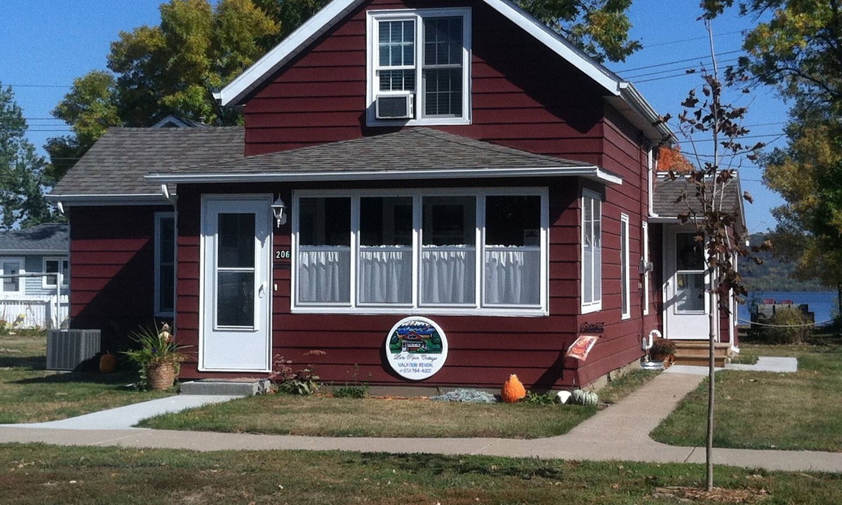 Lake City Cottage | Charming Spacious Cottage, Steps from Lake Pepin & Downtown!