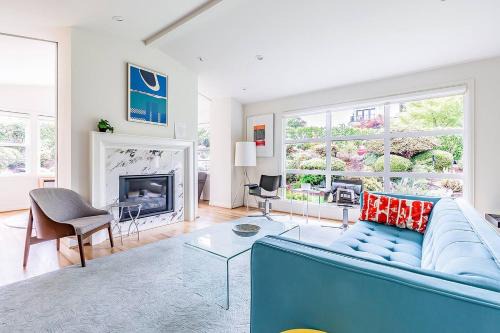 Seattle Metro Area House | Charming & Spacious Lakewood Retreat with 4BR2BA