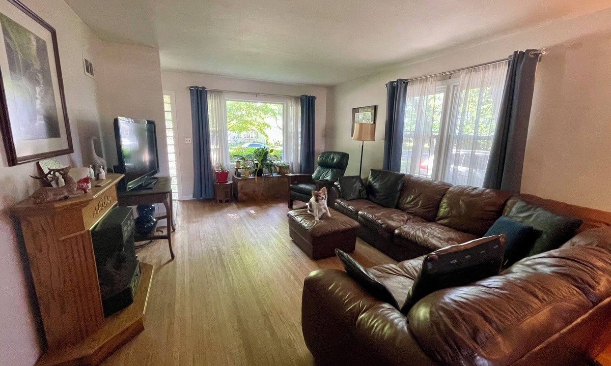 Gates-North Gates House | Charming spacious ranch in a quiet area. Pet friendly.