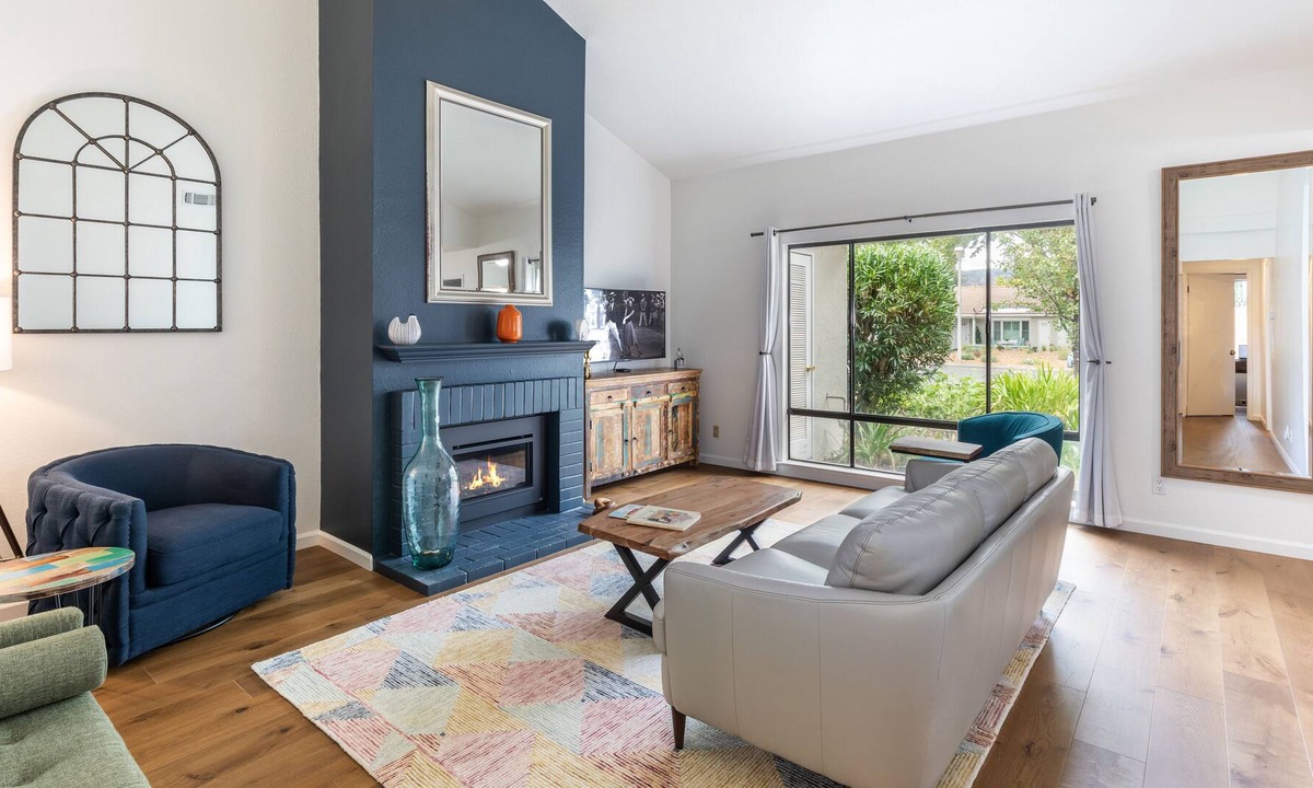 St. Helena House | Charming St. Helena Town Home