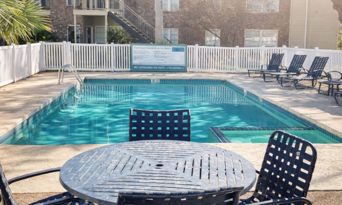 South Side Apartment | Charming Stay w/Pool and Dedicated Workspace