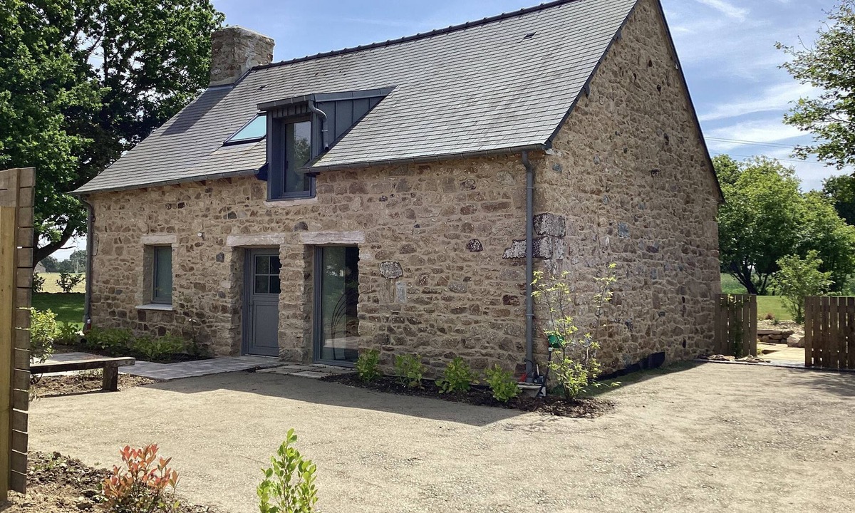 Saint-Alban House | Charming stone house