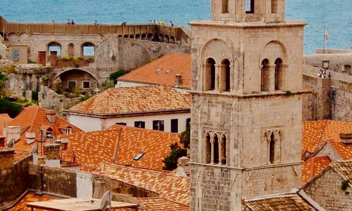 Pile House | Charming stone house in the Old town with great views, balcony