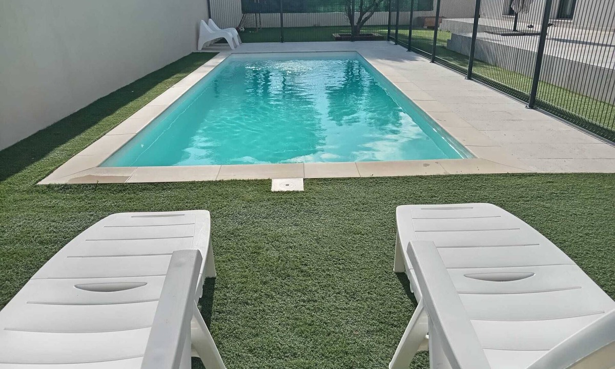 Bouillargues Apartment | Charming studio-cabin in quiet location near Nîmes and beaches