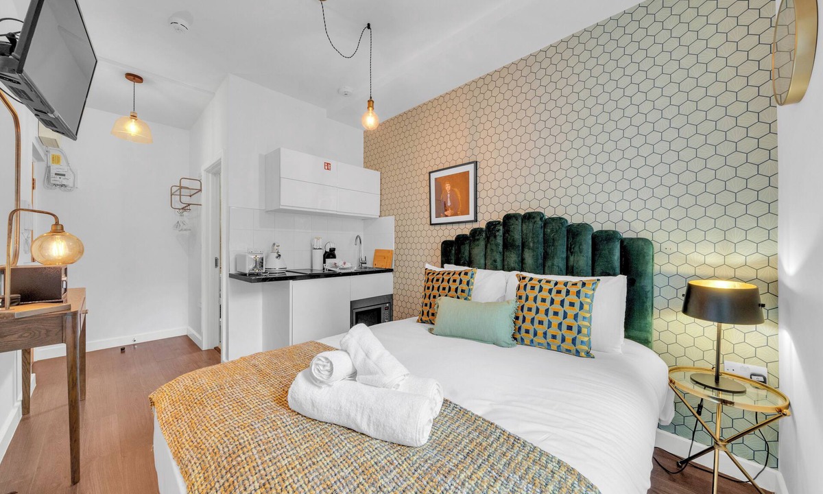 Clerkenwell Apartment | Charming Studio in Upscale Neighbourhood