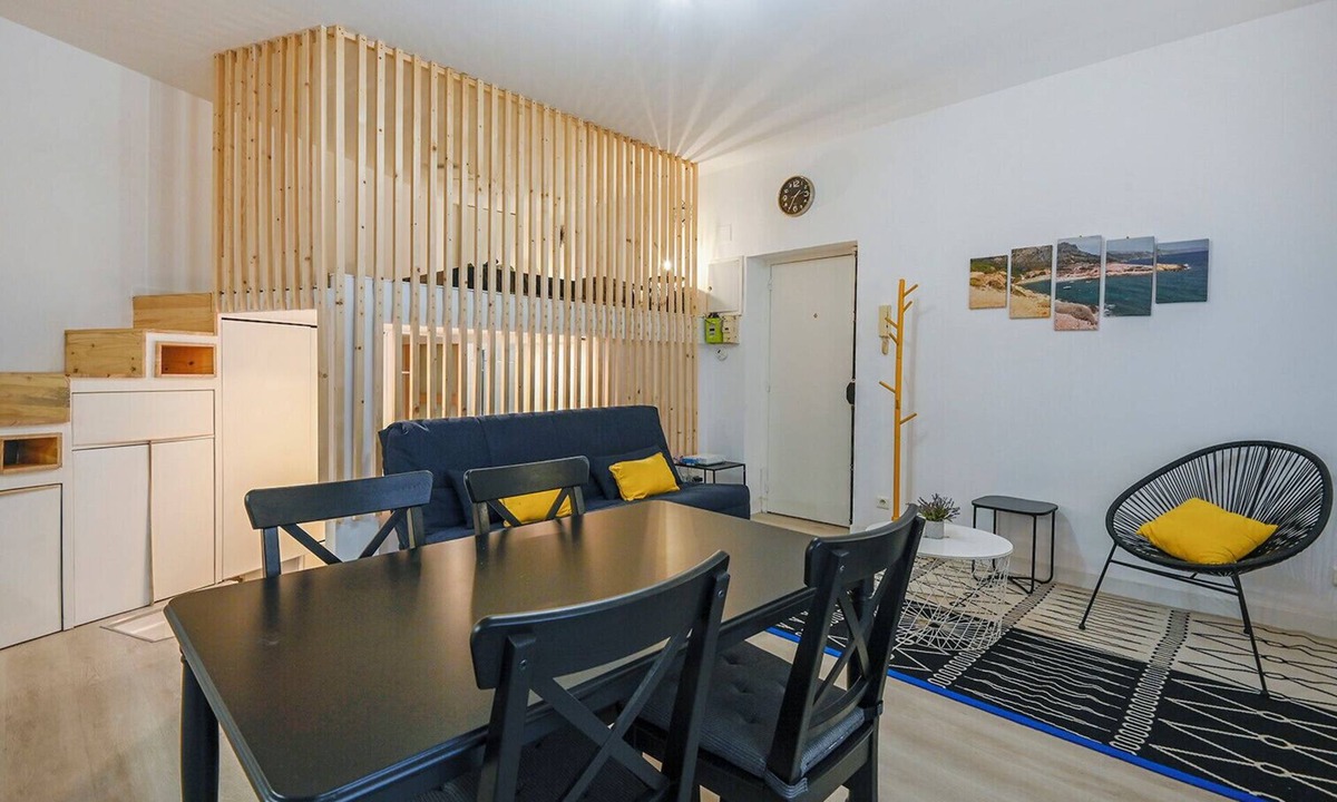 Les Grands Carmes Apartment | Charming studio located in the Panier district