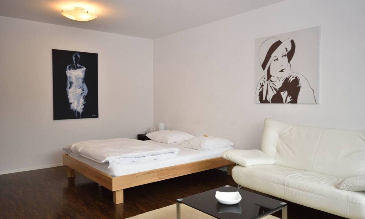 Seefeld Apartment | Charming studio near lake - Flower 42