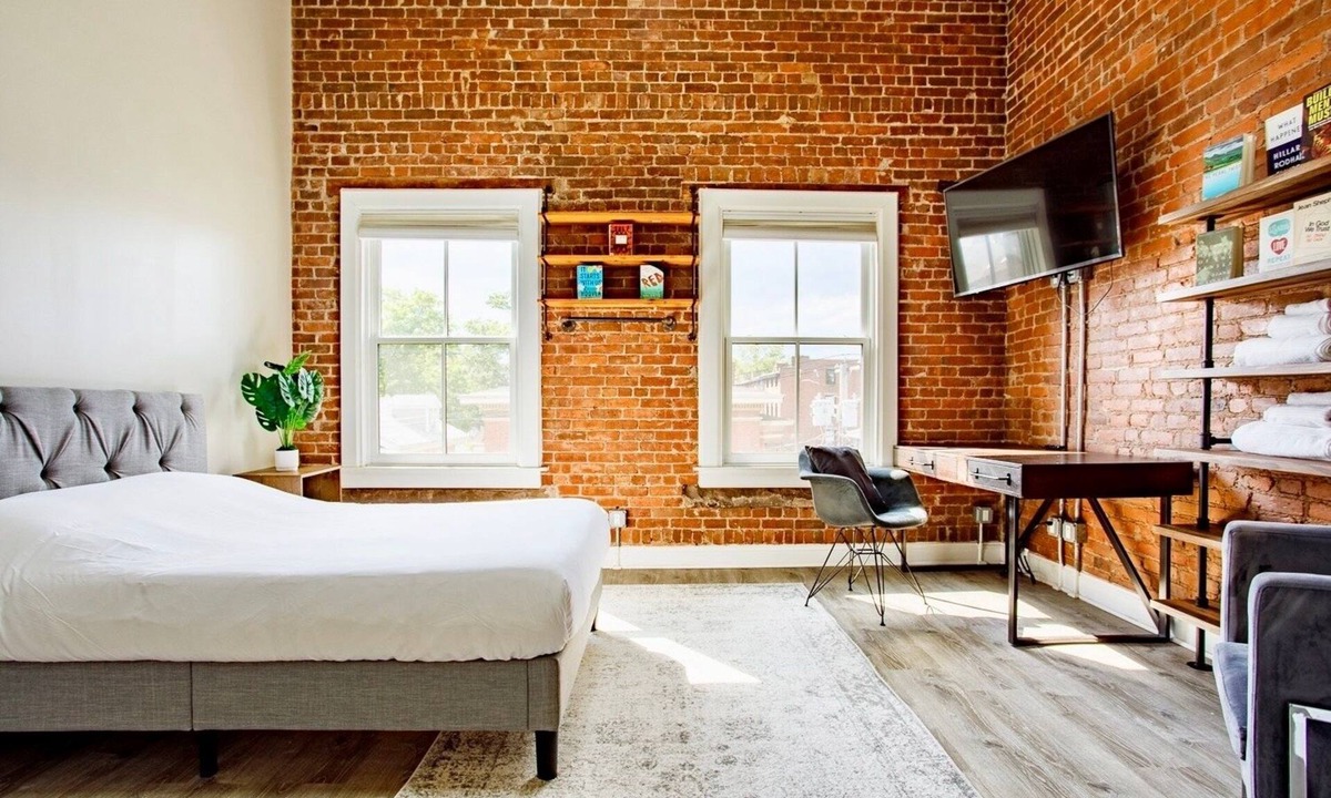 Downtown Apartment | Charming Studio| Near Yale| Downtown New Haven