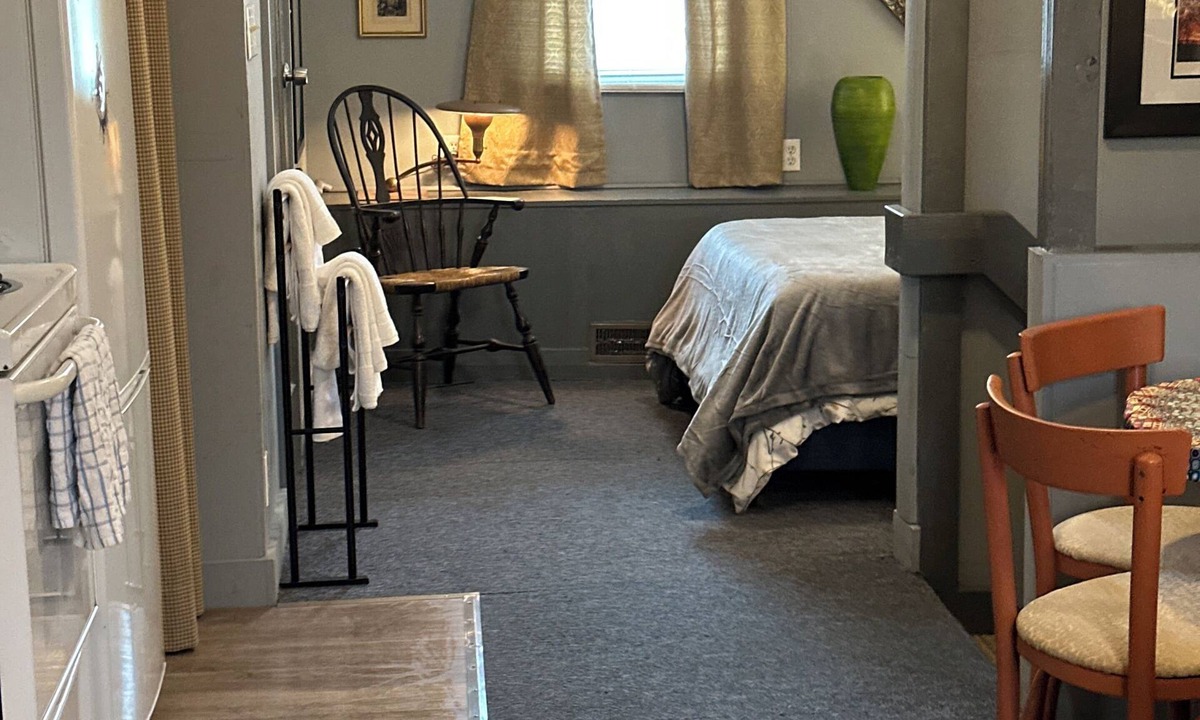 Amenia Apartment | Charming studio w/WiFi & AC in welcoming Amenia w/seasonal heated pool