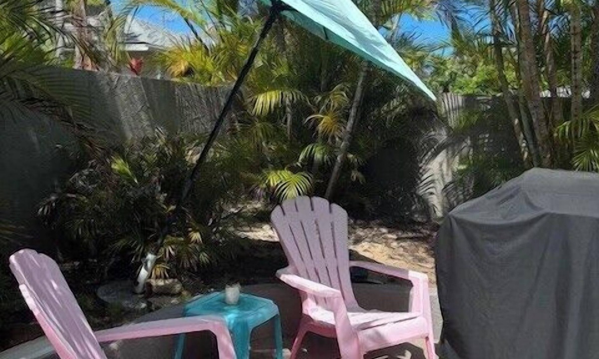 Kalama Tract Apartment | Charming Studio with King Bed & Private Bath - AC and Steps from the Beach!