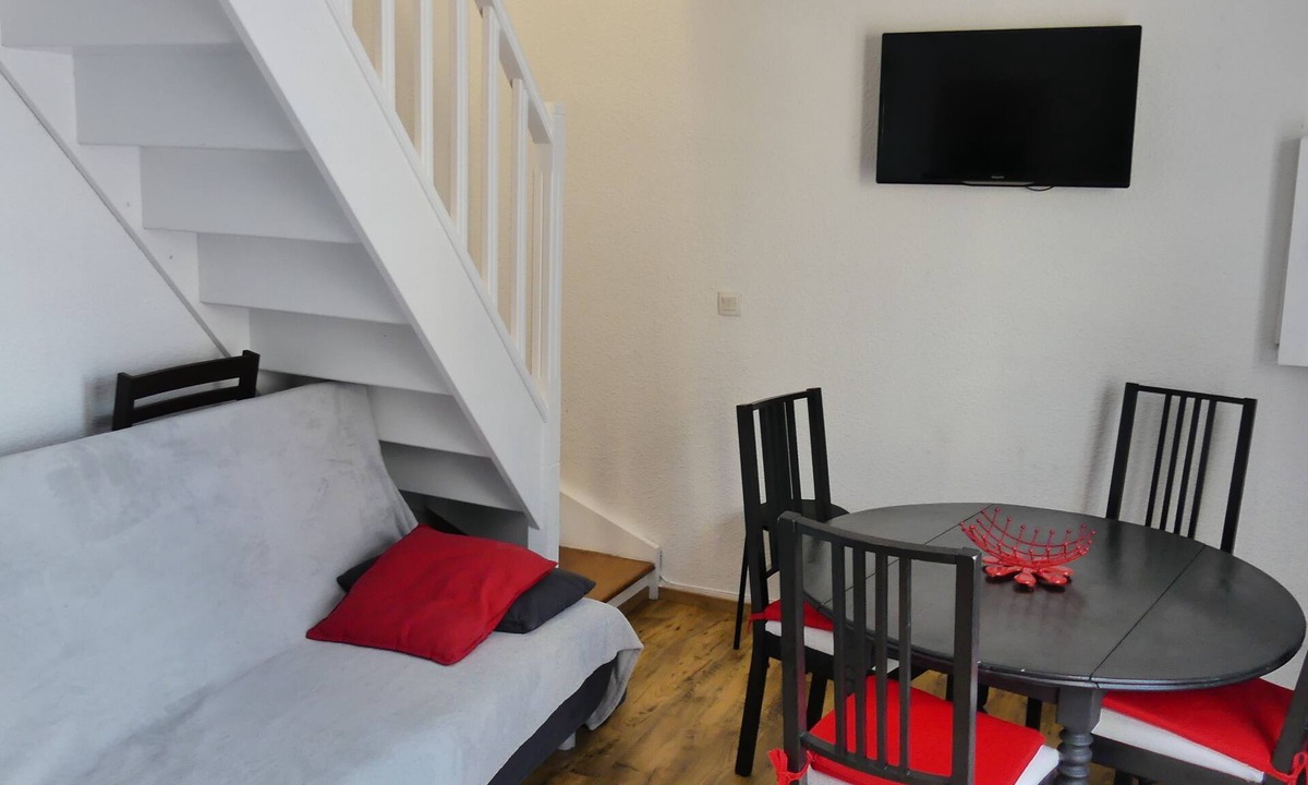 Courseulles-sur-Mer Apartment | Charming sunny apartment | Les Manoirs Normands