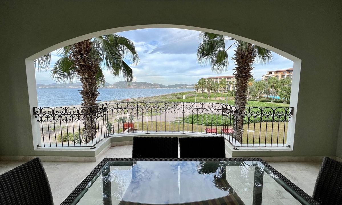 La Paz Apartment | Charming sunset ocean view unit