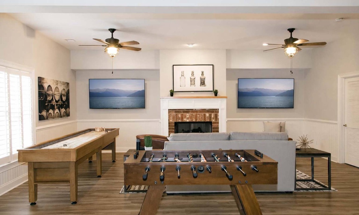 Green Hills House | Charming Sylvan Park Estate Relax & Stay