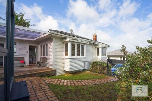 Takapuna House | Charming Takapuna Residence