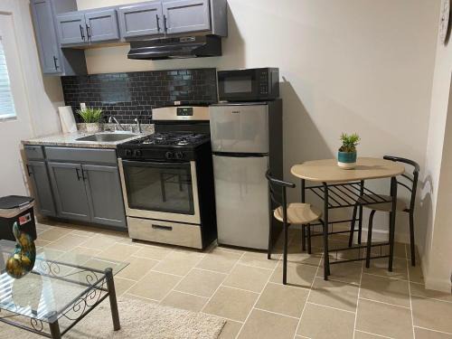 Lithonia House | Charming Three Bedroom in Arbor Links