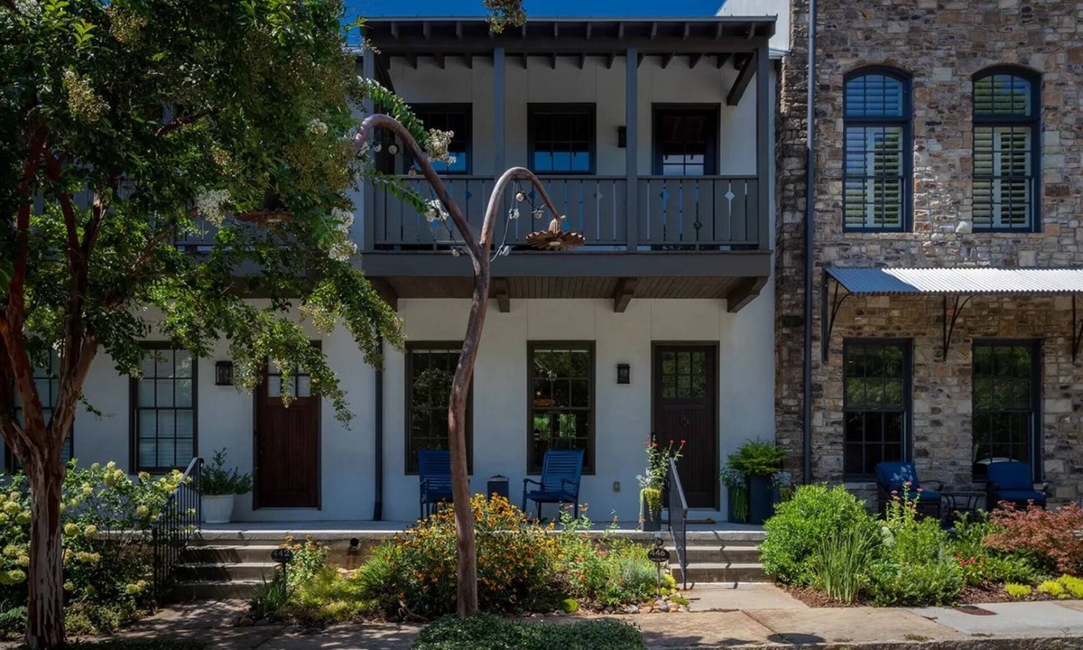 Chattahoochee Hills House | Charming townhome in Serenbe - pets welcome!