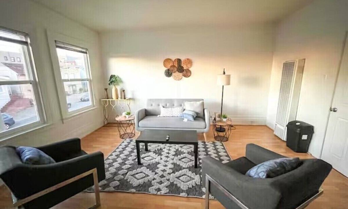 Outer Richmond House | Charming Top Floor Suite in Outer Richmond