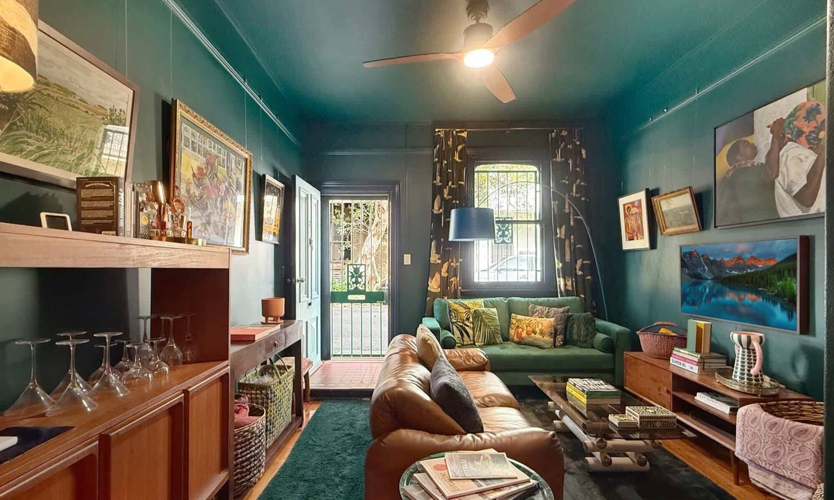 Newcastle East House | Charming Townhouse Steps from Newcastle Beach