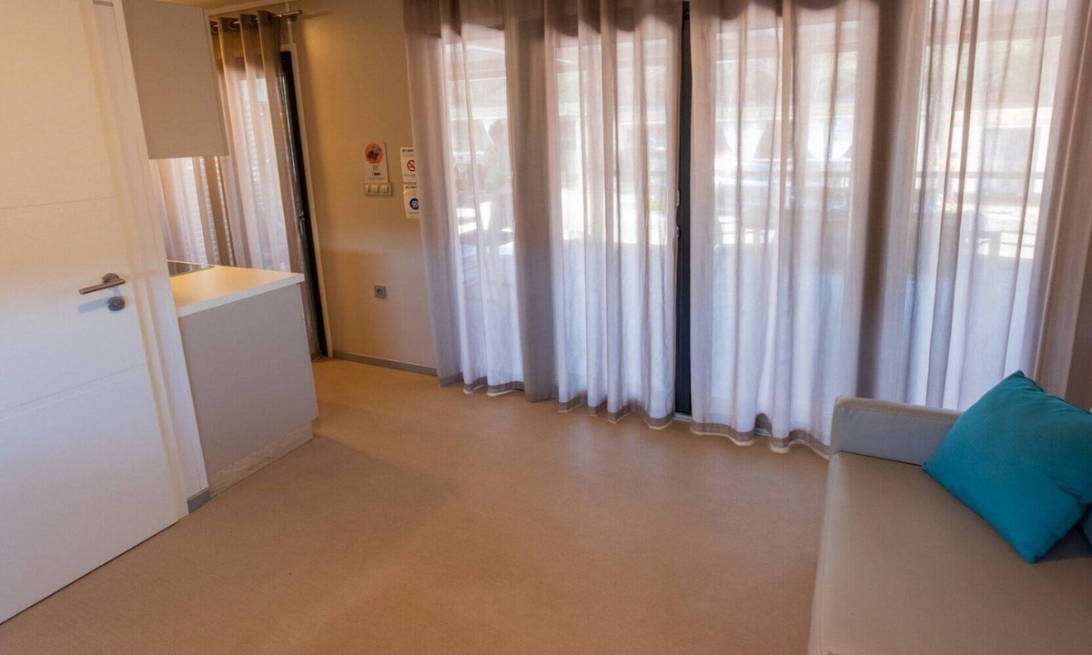 Drage House | Charming Two-bedroom Mobile Homes Drage - Mobile Home with Sea View and Terrace