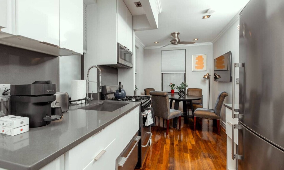 Kips Bay Apartment | Charming Two-Bedroom NYC Escape Backyard