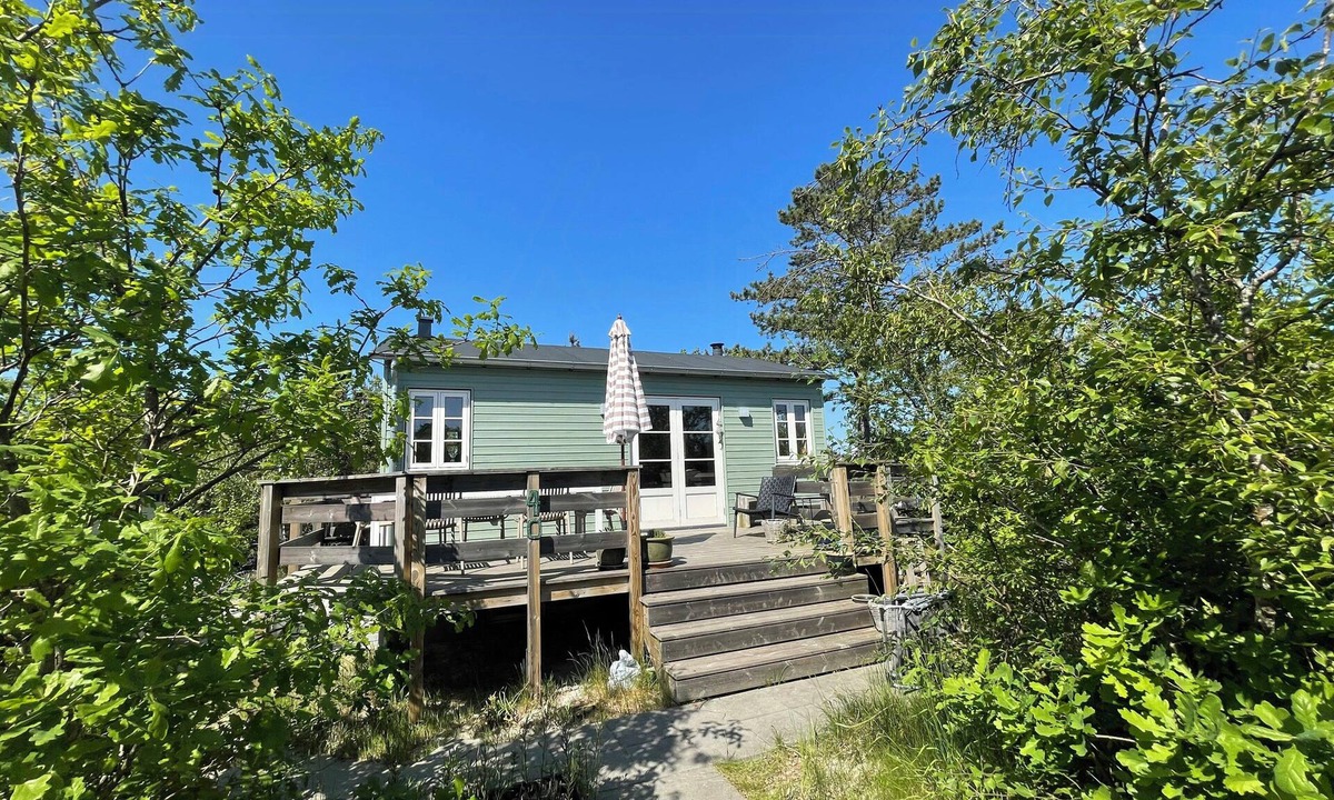 Grena Strand House | Charming two-story summer house near Grenå beach