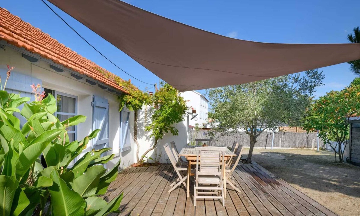 Notre-Dame-de-Monts Cottage | Charming Vendée house close to the beach
