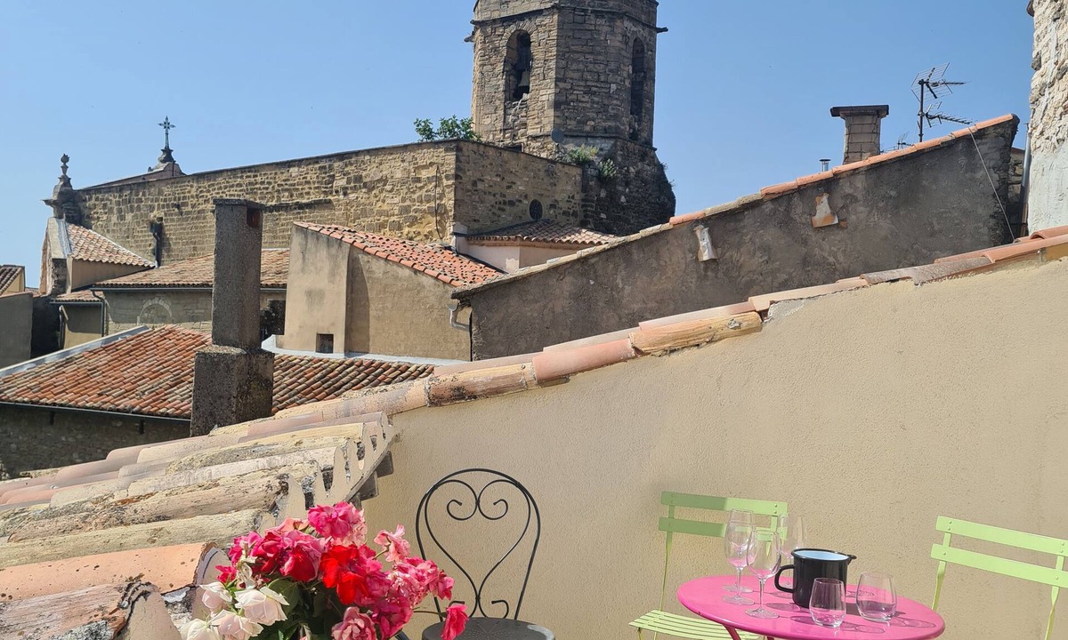 Malemort-du-Comtat House | Charming village house with terrasse