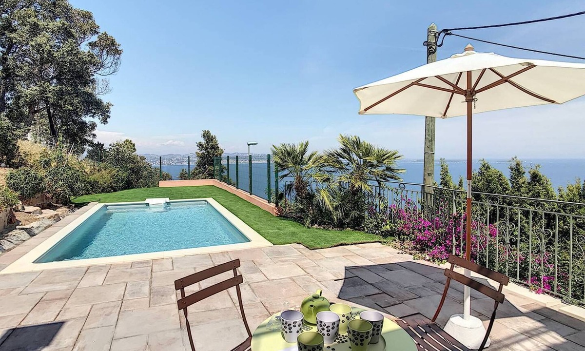 Theoule-Superieur House | Charming villa with stunning sea view