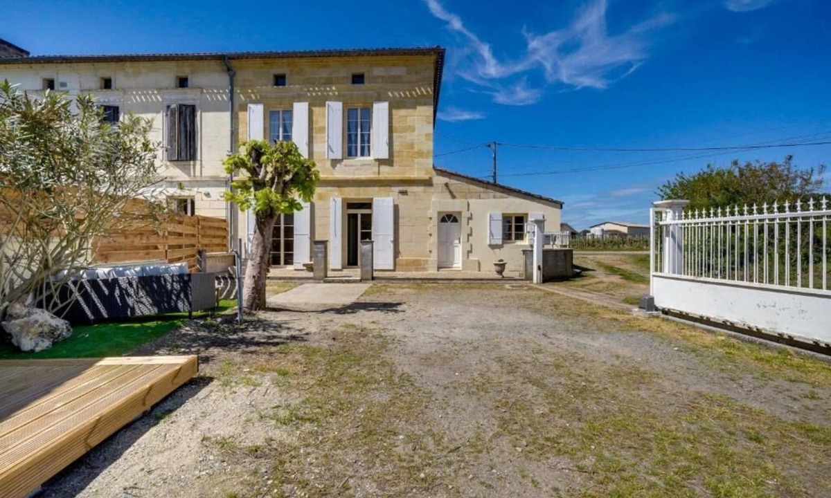 Saint-Emilion House | Charming villa in st emilion