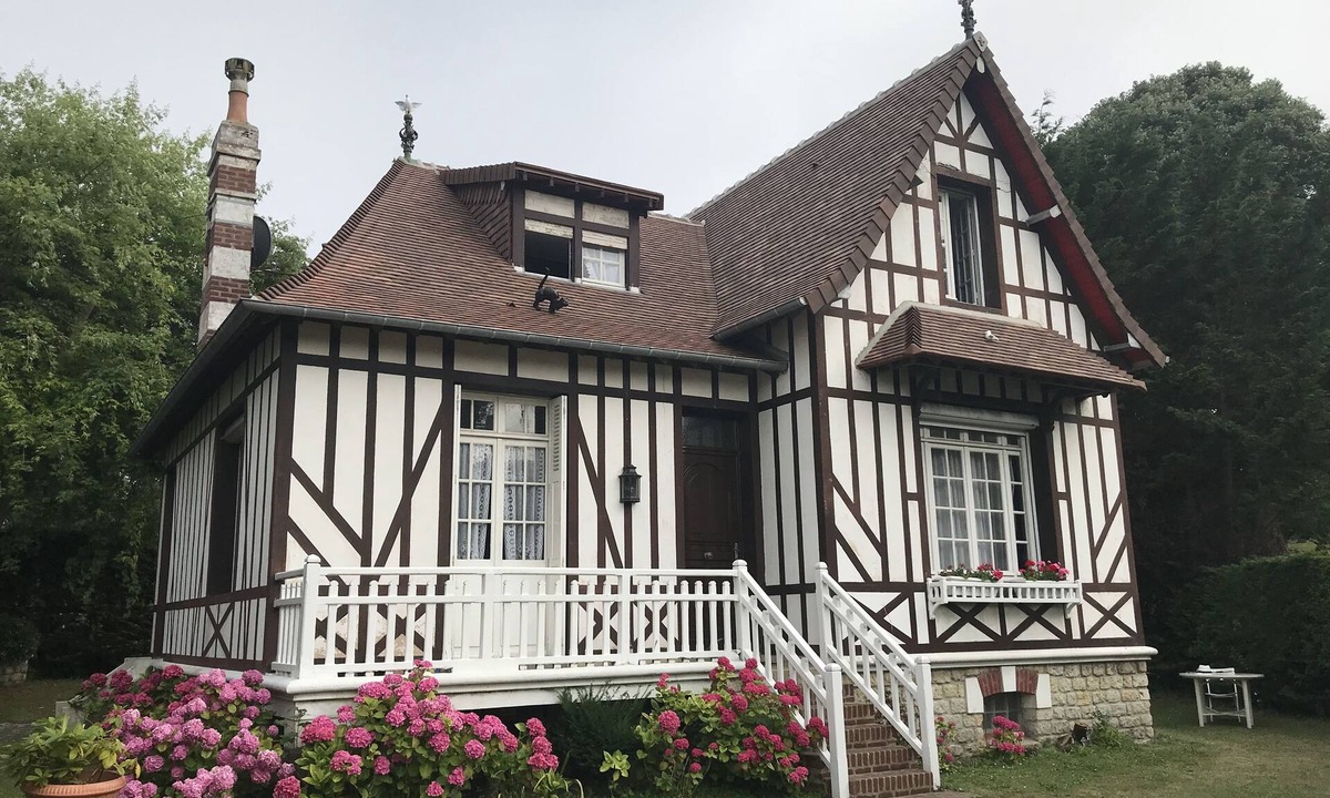 Houlgate Villa | Charming villa in Houlgate beach 100m, 5mn walk from linen shops