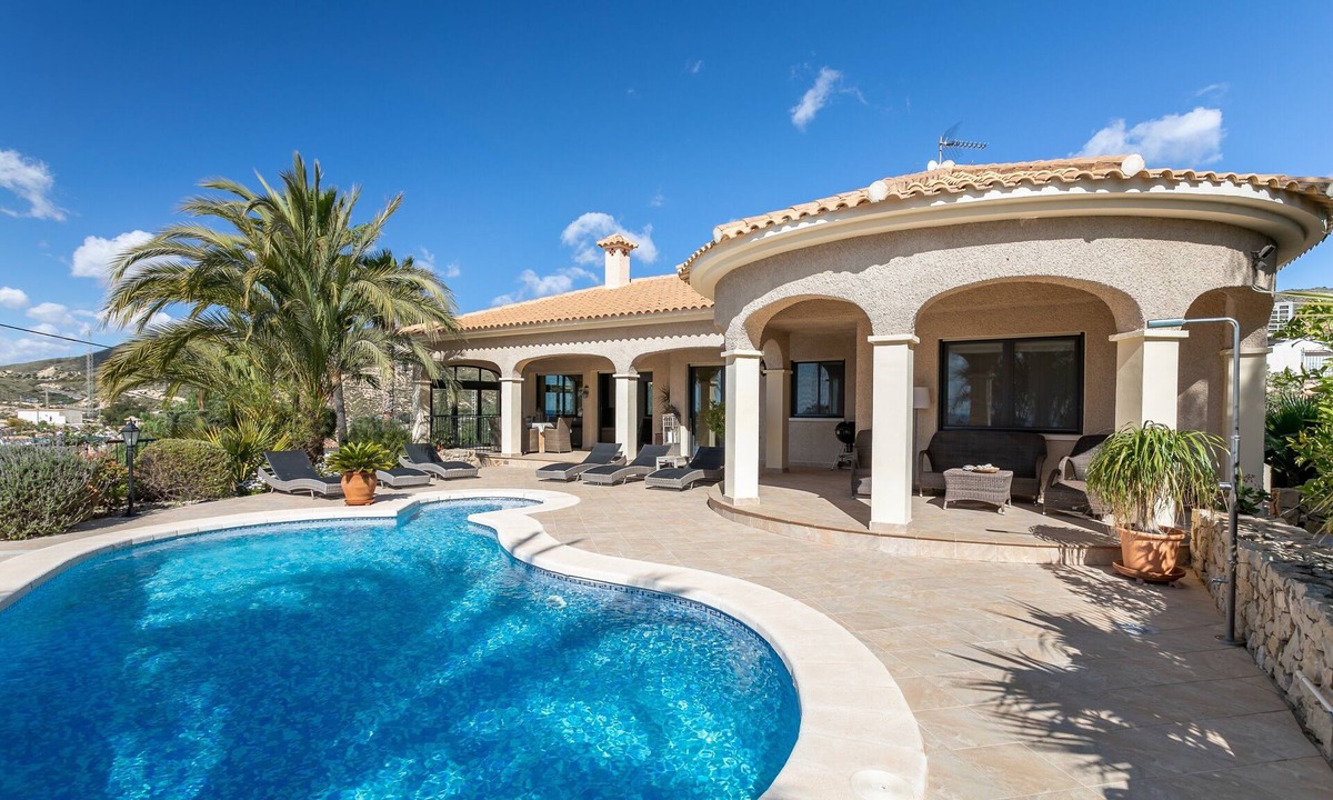 Coveta Fuma Villa | Charming Villa Mara with Great Sea View, Pool & Wi-Fi