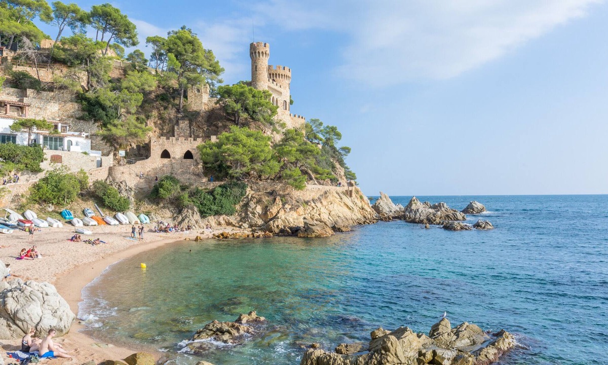 Vidreres Villa | Charming Villa with pool near Lloret