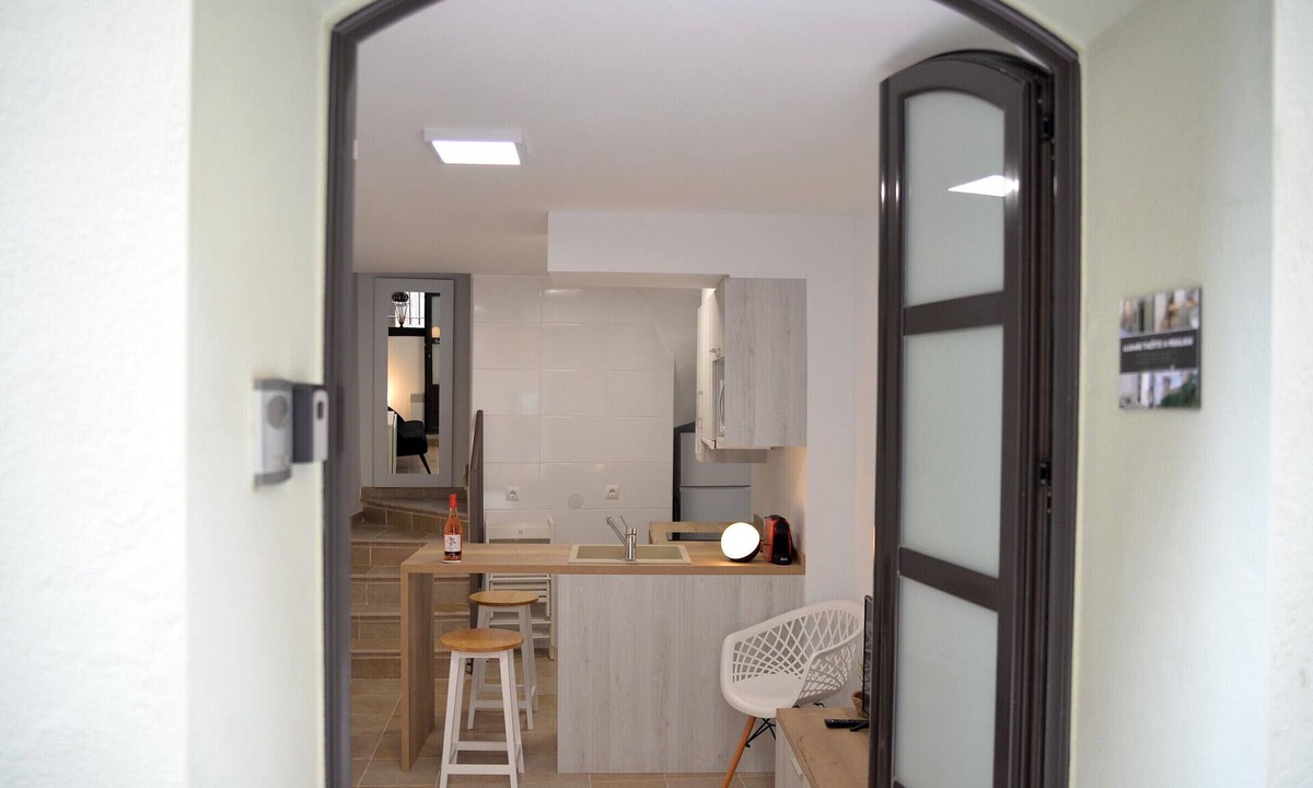 Perelada Apartment | Charming Village House in Central Peralada with Modern Amenities