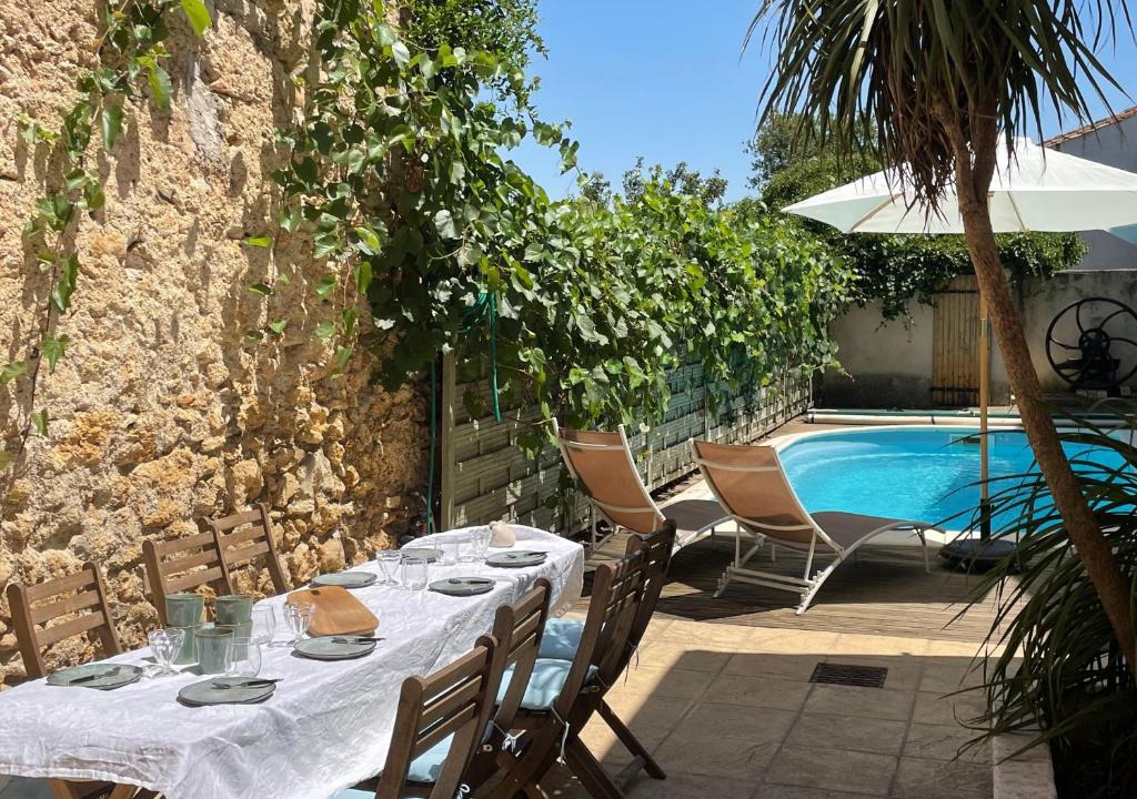 Autignac House | Charming village house with pool