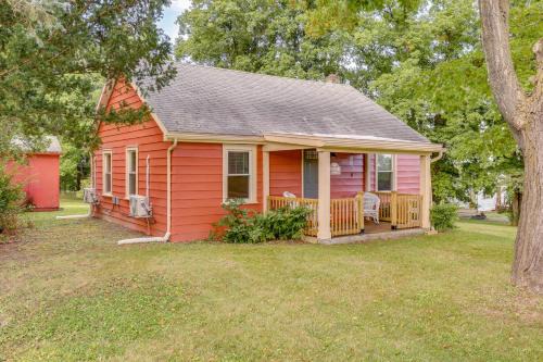Town of Reading House | Charming Watkins Glen Home with Yard!
