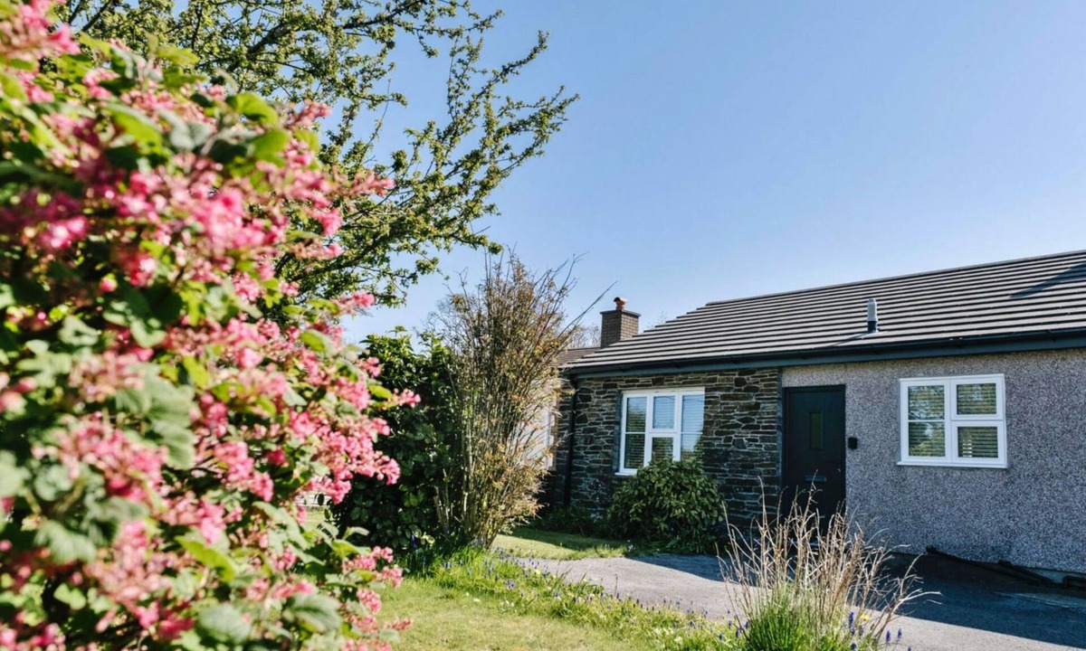 Lewannick House | Charnwood by Interhome