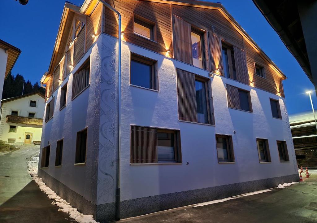 Ravaisch Apartment | Chasa Siringia