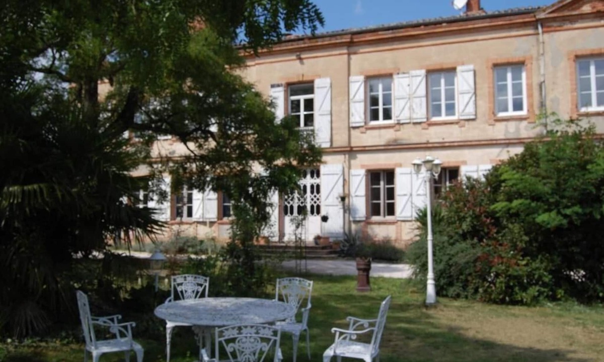 Levignac Apartment | Chateâu de Faudade