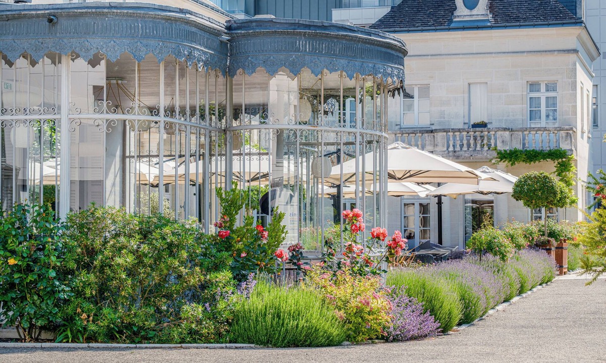 Tours Hotel | Château Belmont Tours by The Crest Collection