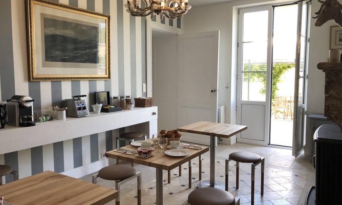 Queyrac Bed & Breakfast | Chateau Bernon