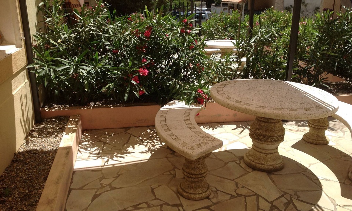 Badens House | Chateau Borie Neuve