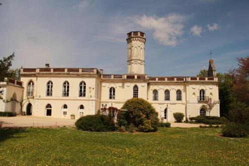 Roquemaure House | Chateau Castelrives